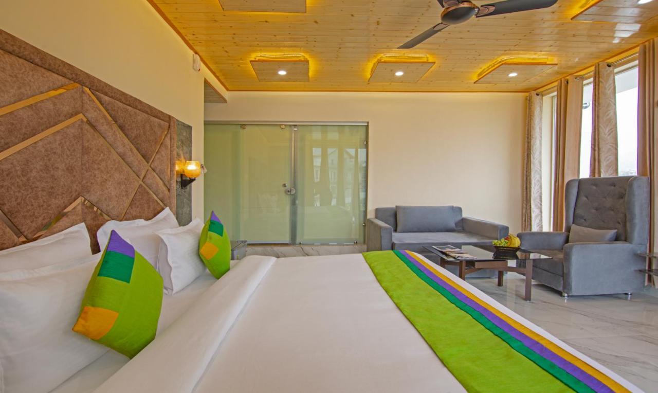 Treebo Ortus Residency Hotel ดารัมซาลา ภายนอก รูปภาพ
